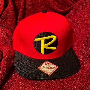 Robin snapback